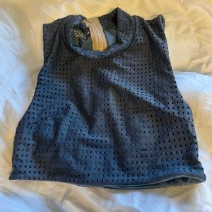 ACACIA MESH TOP